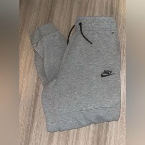 Nike joggers